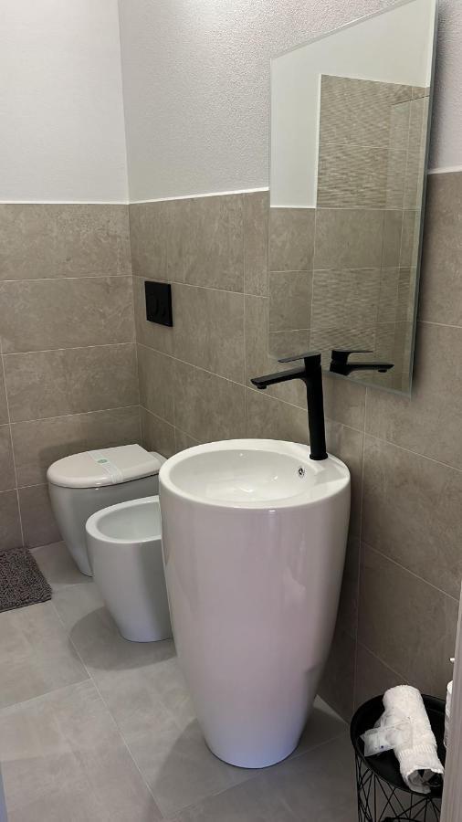 אוריסטאנו B-Guest House מראה חיצוני תמונה